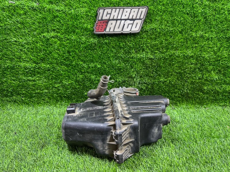 Корпус воздушного фильтра SIENTA NCP85 1NZ-FE