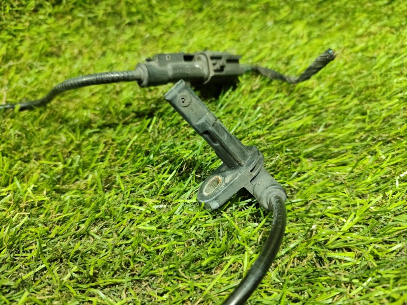 Датчик abs задний ORLANDO 2011 J309 Z20D1