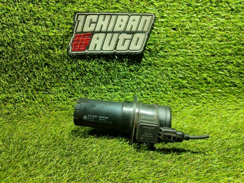 Датчик расхода воздуха VOLKSWAGEN JETTA 2013 162 CAYC 03L906461 контрактная