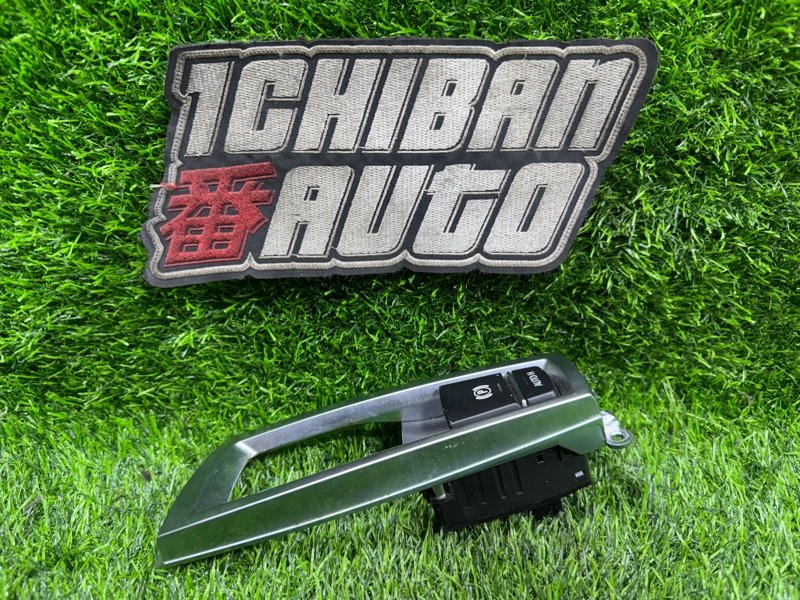 Кнопка стояночного тормоза 5-SERIES 2011 F10 N47D20C