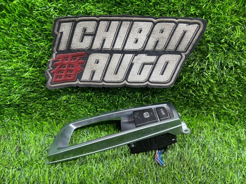 Кнопка стояночного тормоза 7-SERIES 2011 F02 N54B30