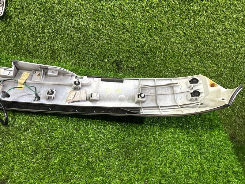 Накладка 5-й двери EXIGA YA5