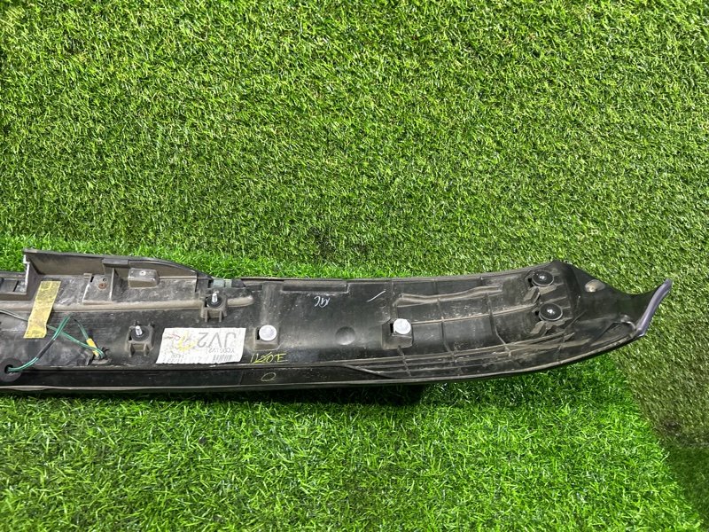 Накладка 5-й двери EXIGA YA5 Накладка 5-й двери EXIGA YA5