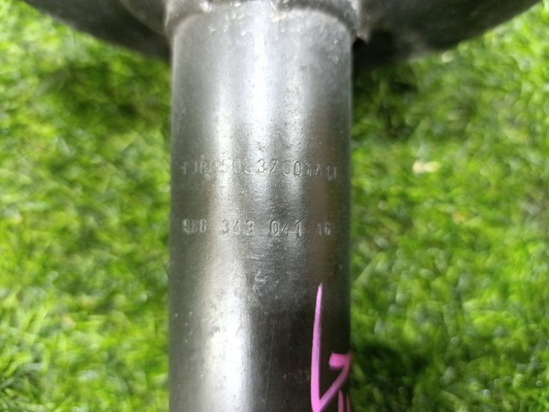 Стойка передняя левая BOXSTER 986 Стойка передняя левая BOXSTER 986