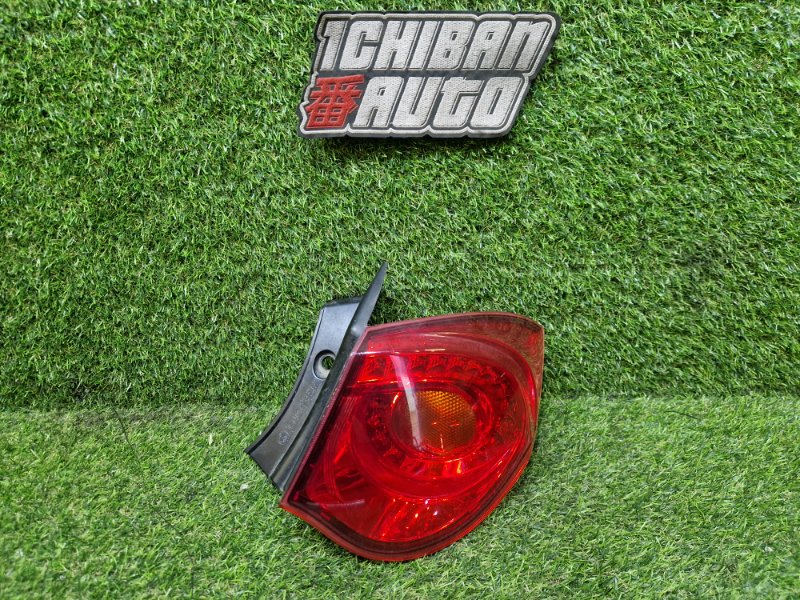 Стоп-сигнал задний правый ALFA ROMEO Giulietta 940 940A2000 50513612 контрактная