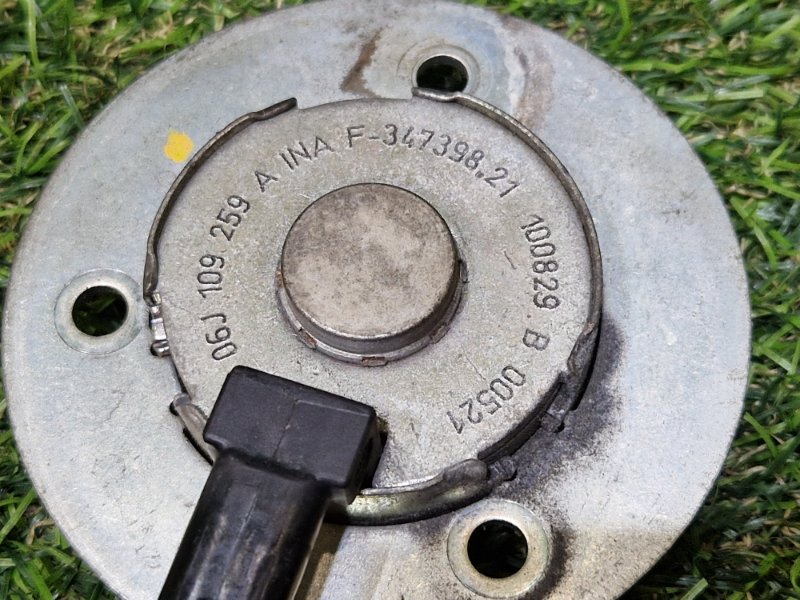 Крышка лобовины A5 8T CDNC