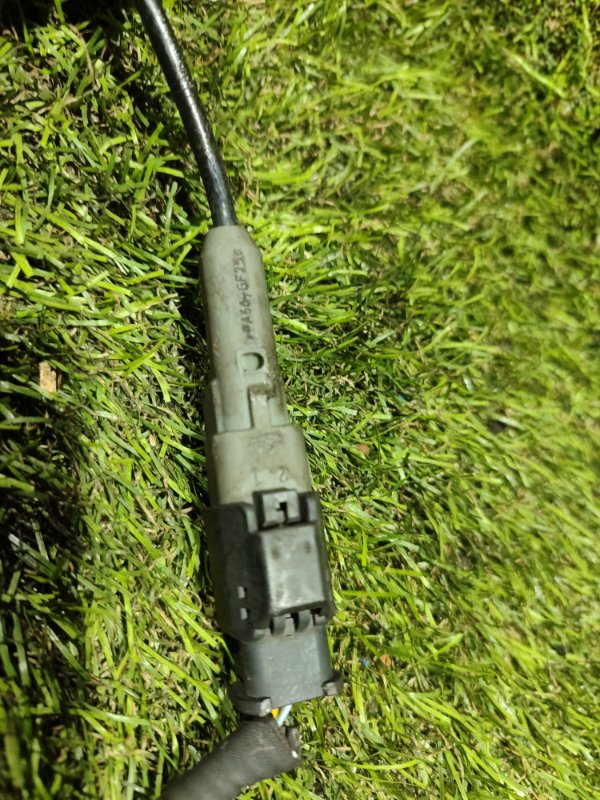 Датчик abs передний правый PEUGEOT 3008 T84 DV6C