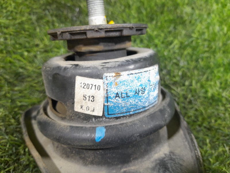 Подушка двигателя передняя правая FORTE 2012 TD G4FD