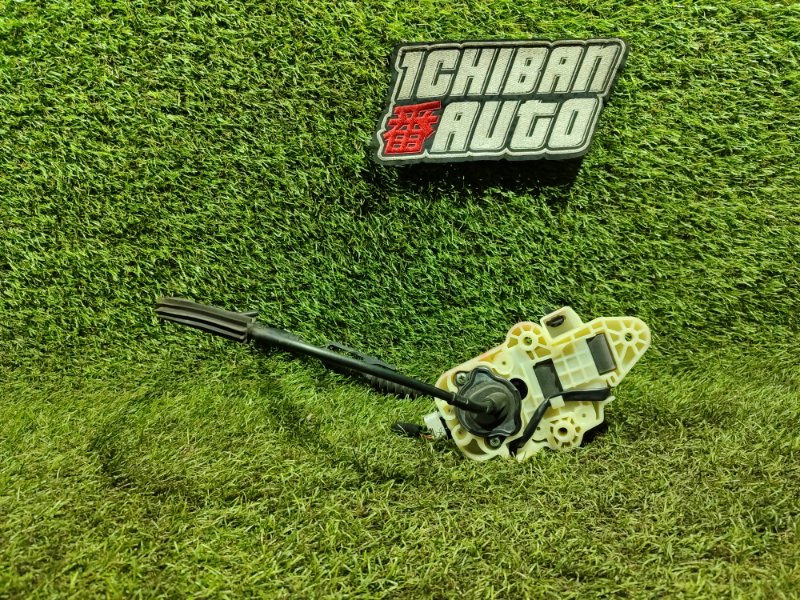 Селектор акпп EQ900 2015 HI G6DN