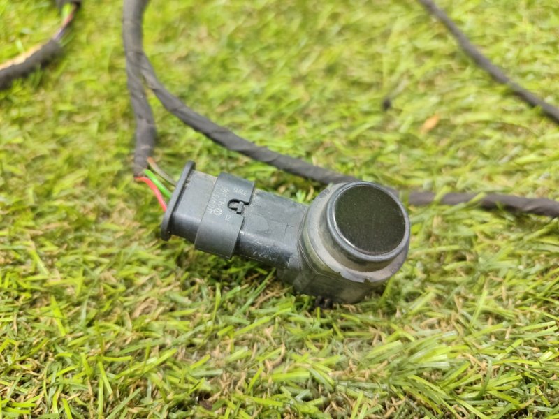 Датчик парковки задний AUDI A6 4G2 CZVA