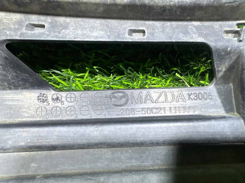 Туманка передняя левая MPV LY3P