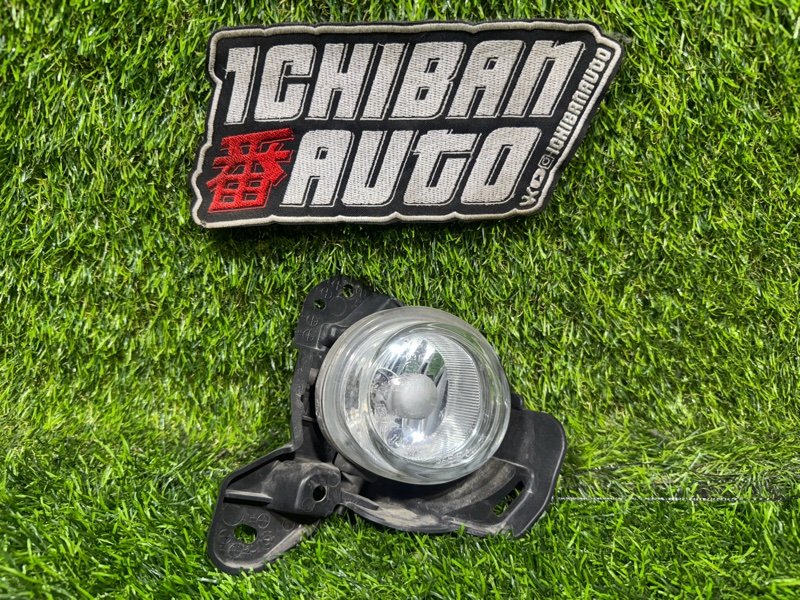 Запчасть туманка передняя правая MAZDA CX-5 KE2AW GEG1-51-680B контрактная Туманка передняя правая MAZDA CX-5 KE2AW GEG1-51-680B контрактная