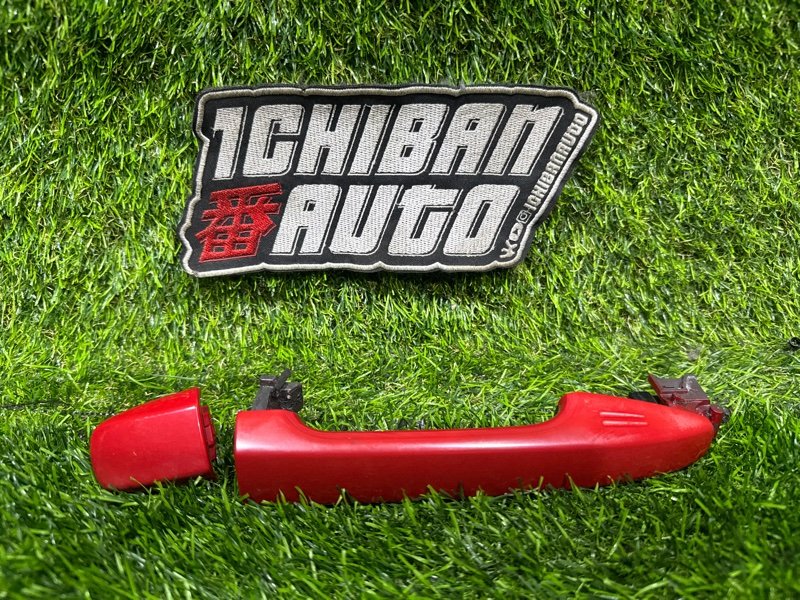 Ручка двери передняя левая SUBARU LEVORG VMG 61160FJ010RL контрактная