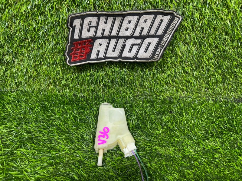 Замок лючка бензобака SKYLINE V36