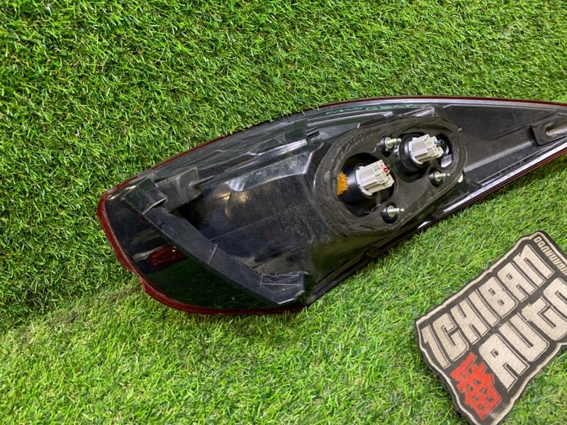 Стоп-сигнал задний правый CX-5 KE2AW