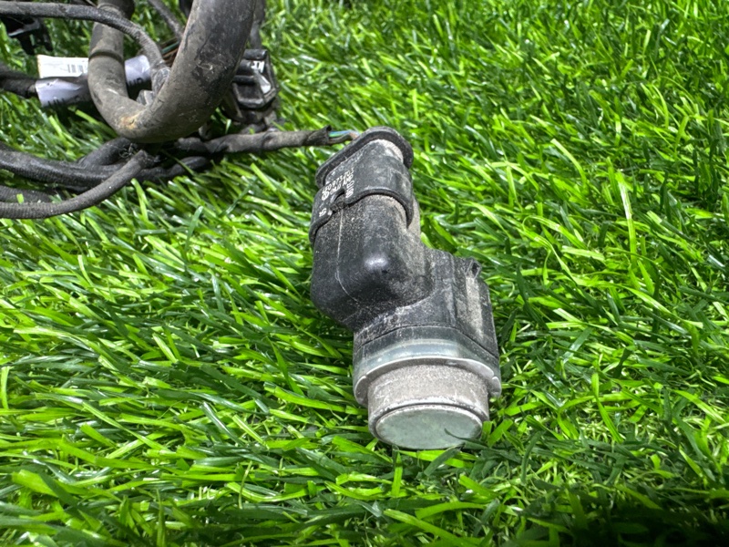 Датчик парковки задний A4 8K