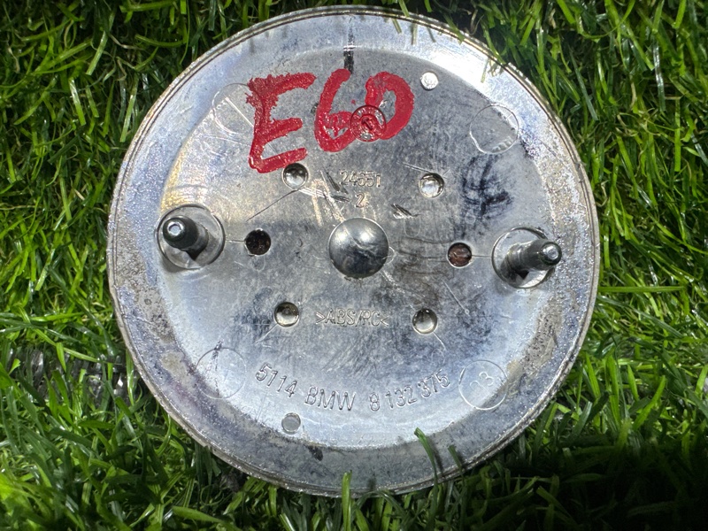 Эмблема 5-SERIES E60