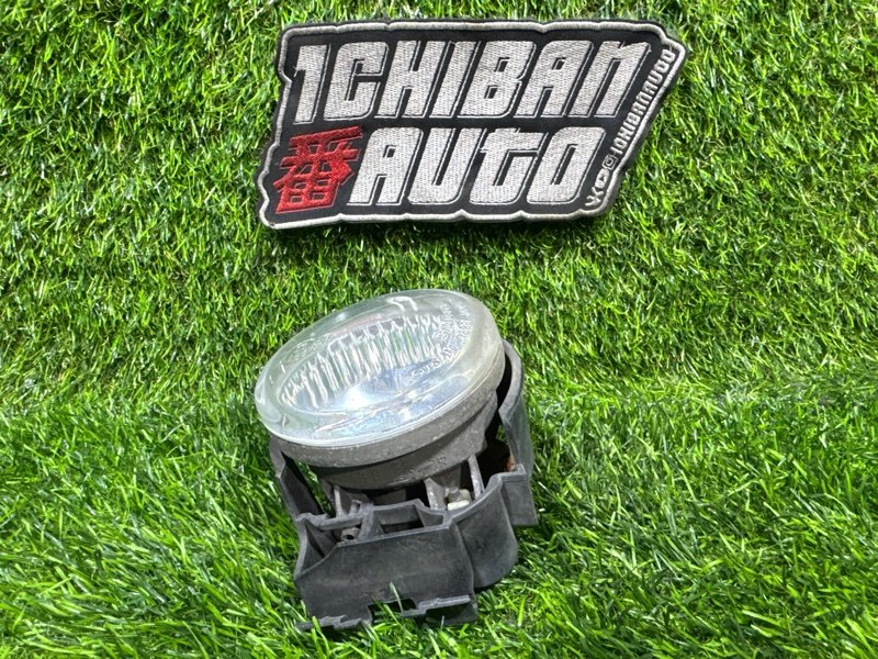 Туманка передняя правая LEGACY BR9