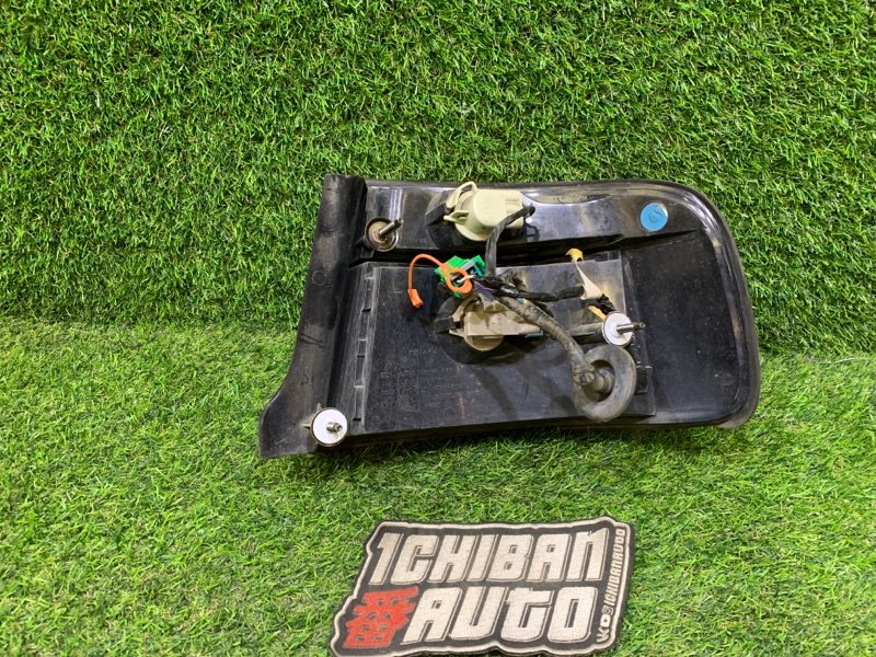 Стоп-сигнал задний левый Seville 2001 6KY L37