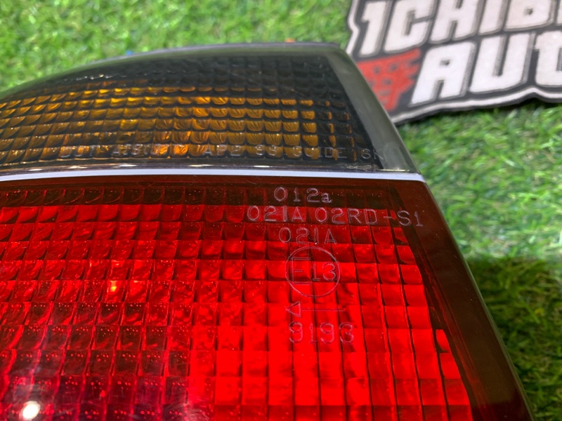 Стоп-сигнал задний левый Seville 2001 6KY L37