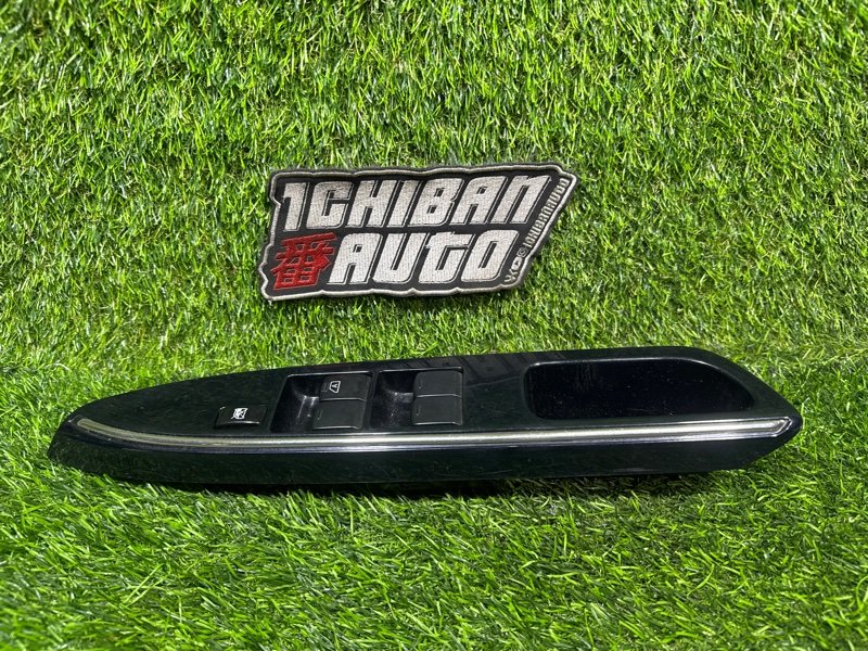 Запчасть блок упр. стеклоподьемниками передний правый MITSUBISHI EK SPACE B11A 8608A268 контрактная Блок упр. стеклоподьемниками передний правый MITSUBISHI EK SPACE B11A 8608A268 контрактная