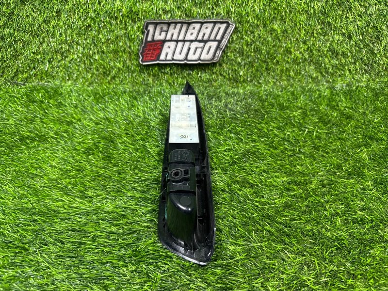 Блок упр. стеклоподьемниками передний правый EK SPACE B11A Блок упр. стеклоподьемниками передний правый EK SPACE B11A