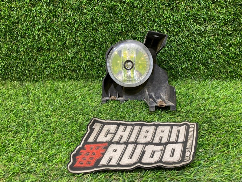 Туманка передняя правая SUBARU EXIGA YA5 84501KG020 контрактная