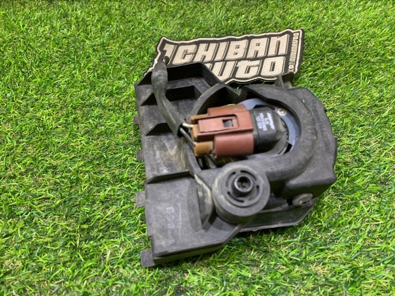 Туманка передняя правая EXIGA YA5