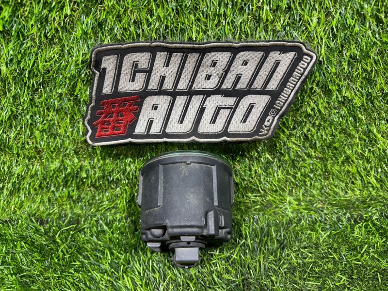 Туманка передняя SERENA C25