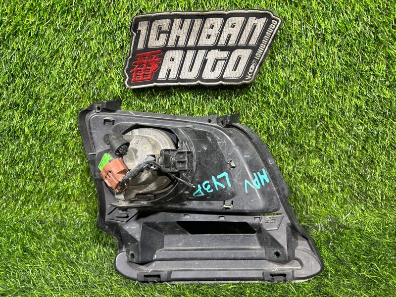 Туманка передняя левая MPV LY3P