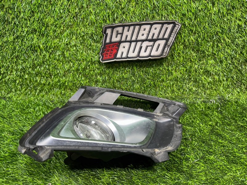 Туманка передняя левая MPV LY3P