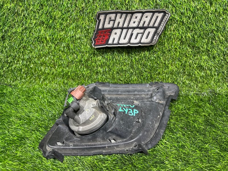 Туманка передняя правая MPV LY3P