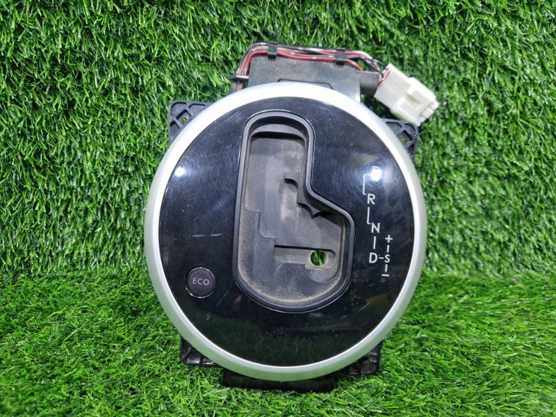 Консоль кпп LEGACY BP5 Консоль кпп LEGACY BP5