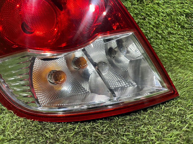 Стоп-сигнал задний левый WINSTORM MaXX 2010 C105 Z20S Стоп-сигнал задний левый WINSTORM MaXX 2010 C105 Z20S