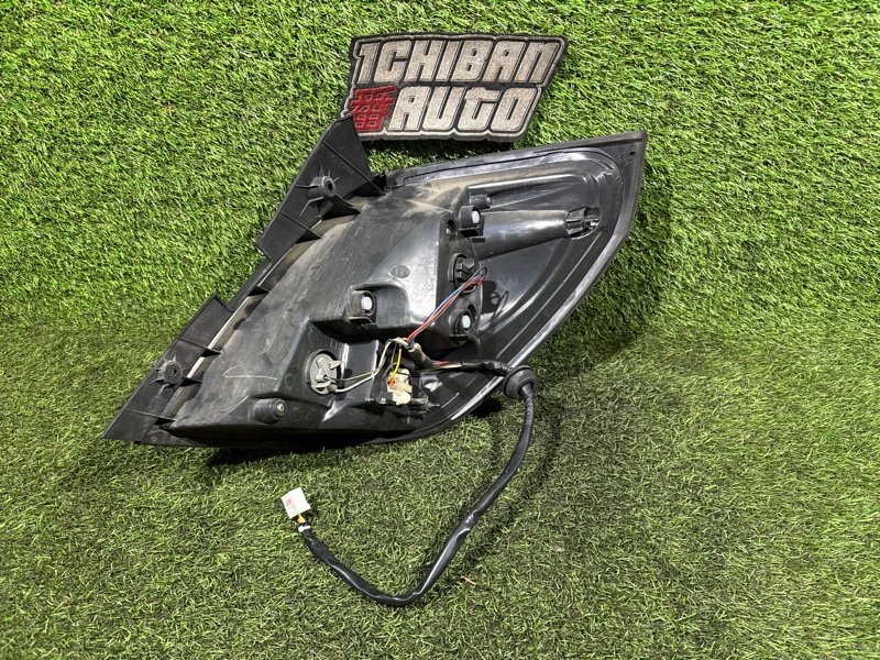 Стоп-сигнал задний левый WINSTORM MaXX 2010 C105 Z20S Стоп-сигнал задний левый WINSTORM MaXX 2010 C105 Z20S