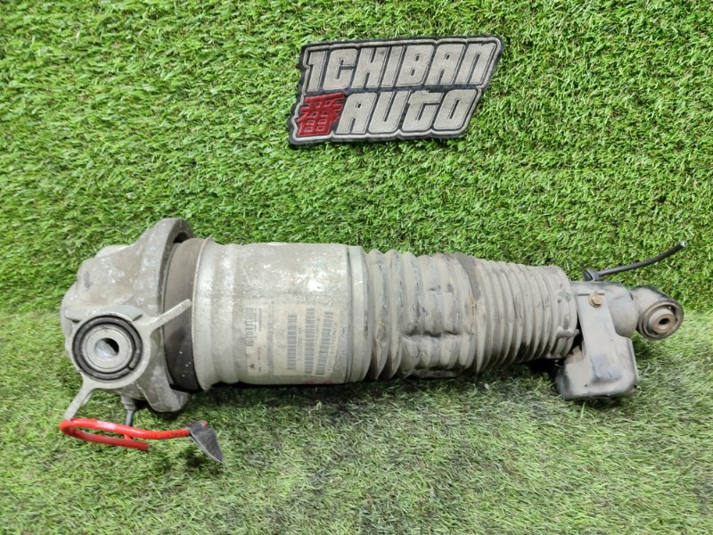 Стойка задняя правая CAYENNE 955