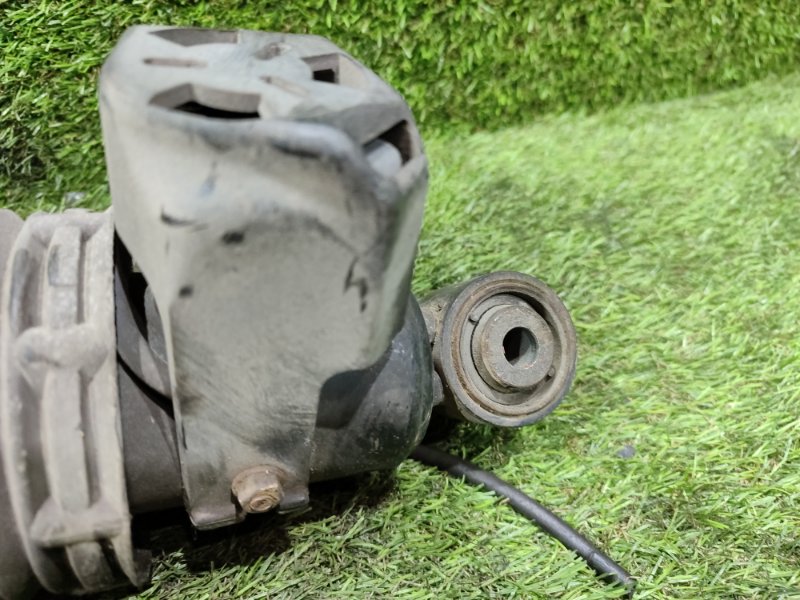 Стойка задняя левая CAYENNE 955