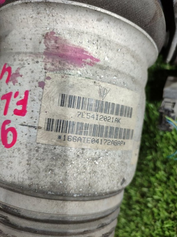 Стойка передняя левая CAYENNE 955 Стойка передняя левая CAYENNE 955