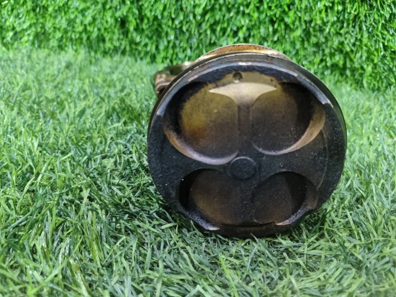 Поршень TOYOTA PROGRES JCG15 1JZ-GE Поршень TOYOTA PROGRES JCG15 1JZ-GE
