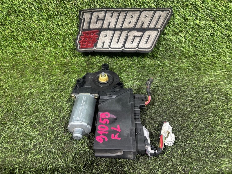 Мотор стеклоподъемника передний левый CAYENNE 955 Мотор стеклоподъемника передний левый CAYENNE 955