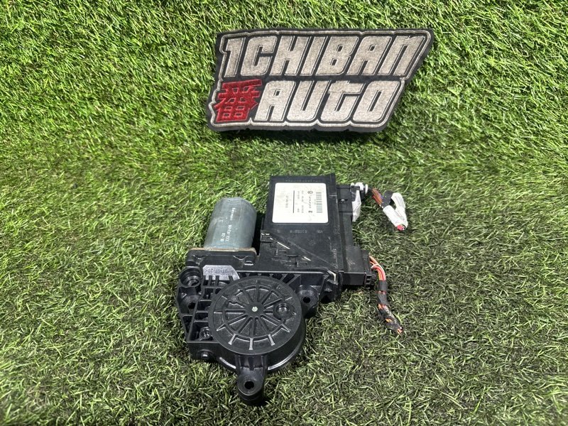 Мотор стеклоподъемника передний левый CAYENNE 955 Мотор стеклоподъемника передний левый CAYENNE 955