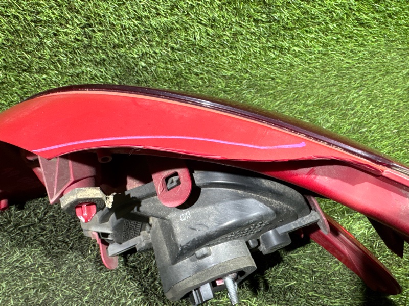 Стоп-сигнал задний левый 208 2014 A9 DV6D