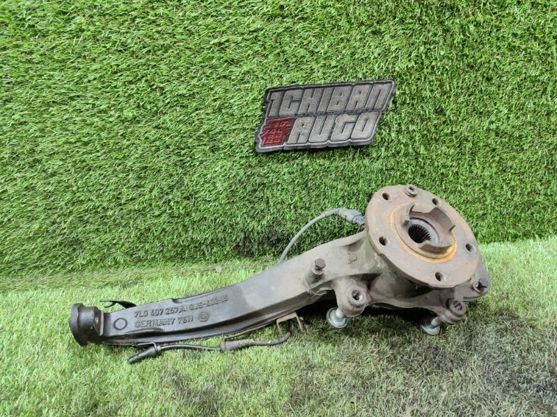 Ступица передняя левая PORSCHE CAYENNE 955 7L0407257A контрактная