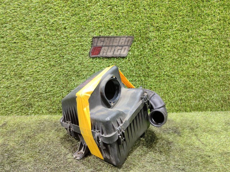 Корпус воздушного фильтра KIA SORENTO BL 28110-3E200 контрактная