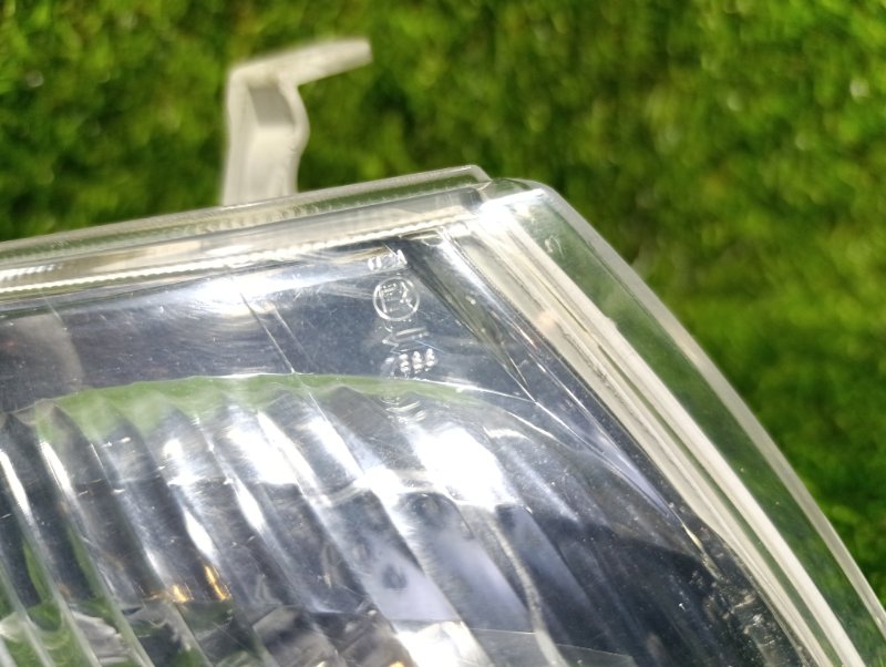 Габарит передний правый PREMACY CP8W