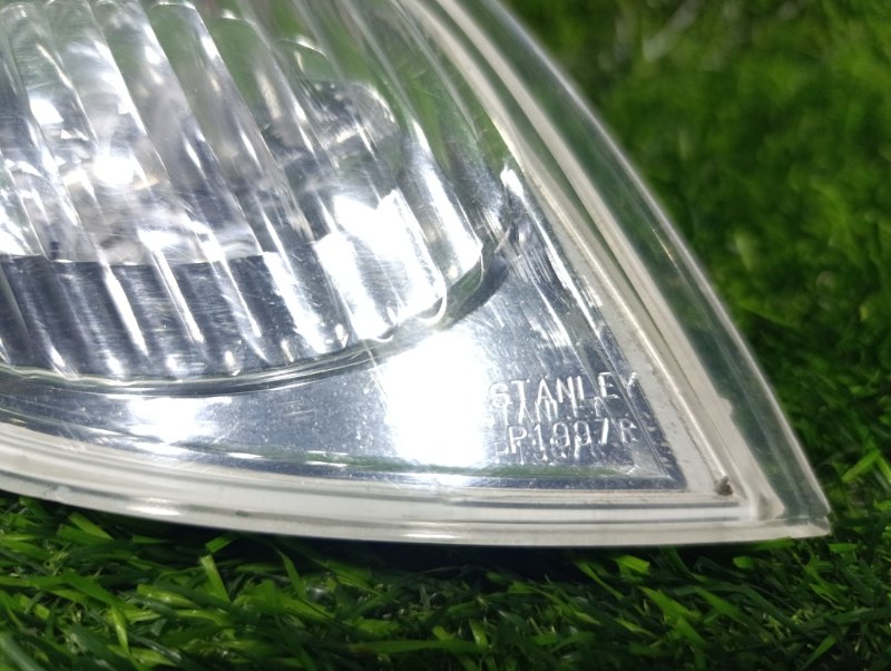 Габарит передний правый PREMACY CP8W