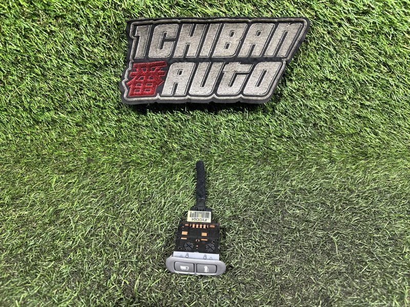 Кнопка открывания багажника SORENTO 2004 BL D4CB