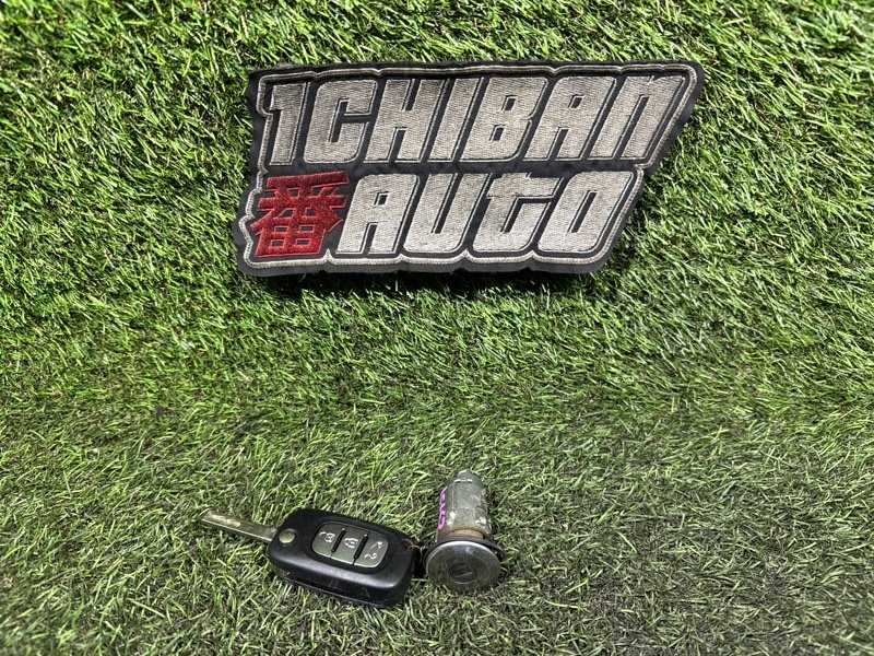 Замок крышки багажника SM3 L38