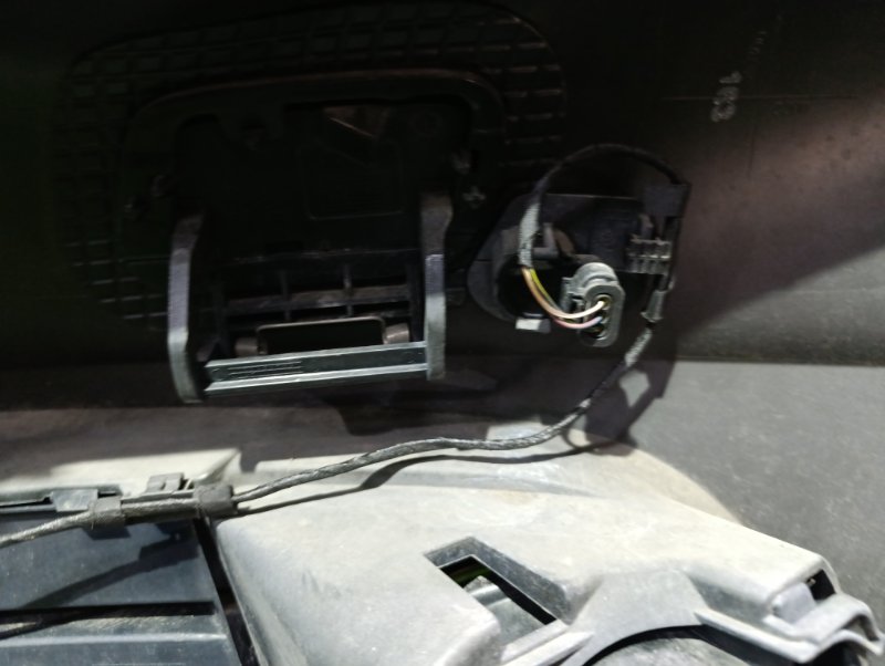 Бампер передний для AUDI A4 8K2, 1MOD, 8K0807437A 21 ракурс Бампер передний для AUDI A4 8K2, 1MOD, 8K0807437A 21 ракурс