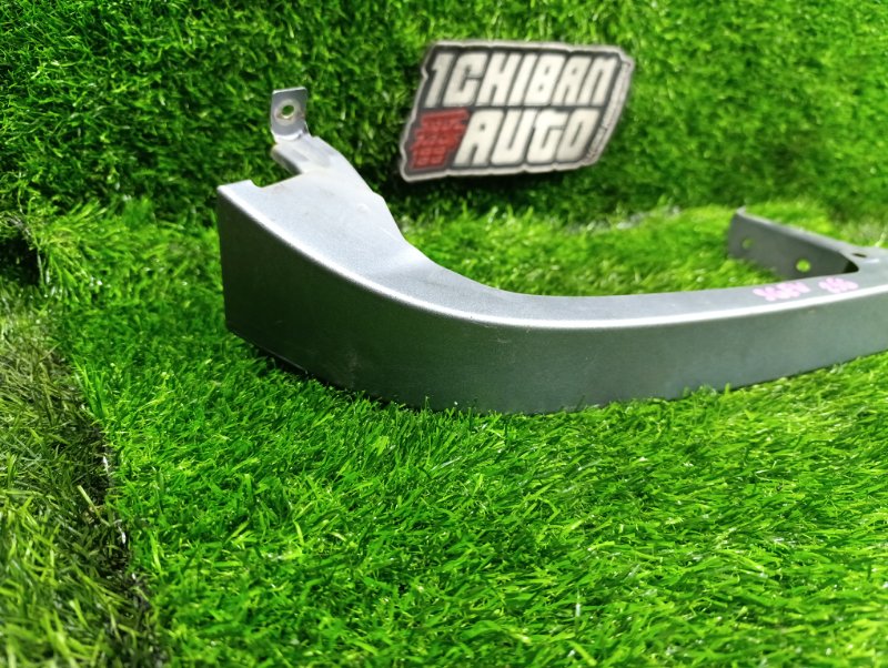 Планка под фары передняя правая BONGO FRIENDEE SGEW